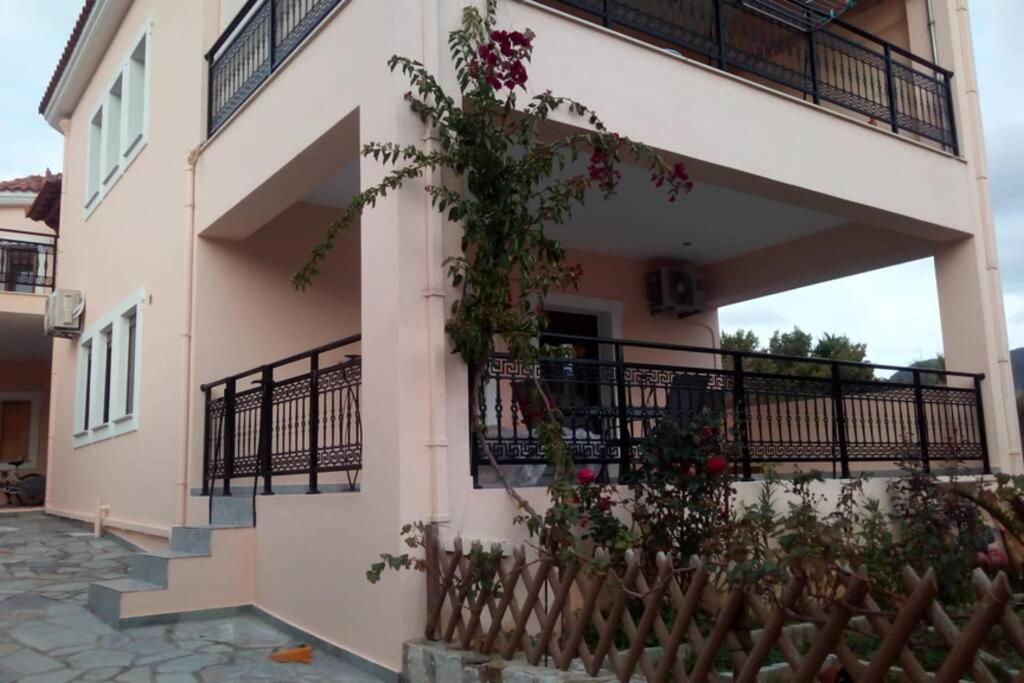 Meandros Apartment Garden View Bandar Skopelos Luaran gambar